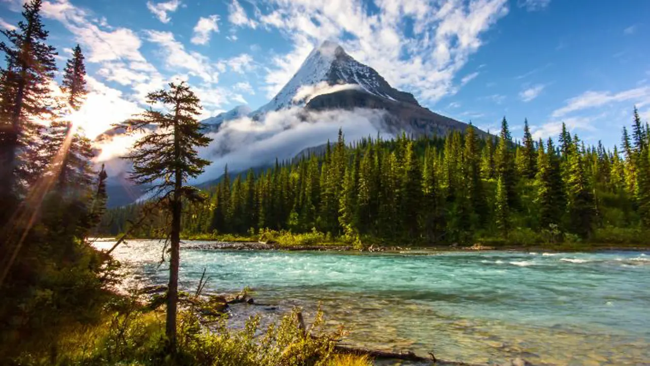 Mount Robson, British Columbia, Canada