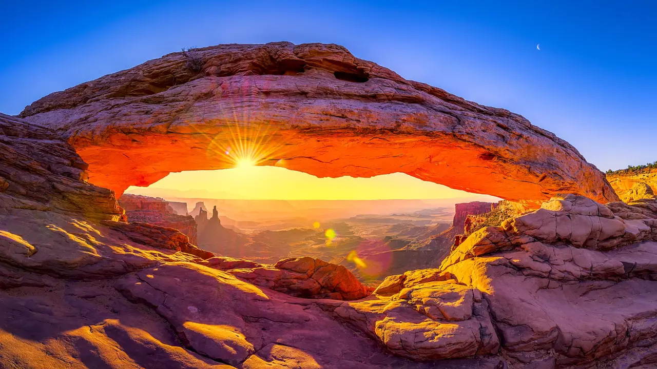 Mesa Arch, Canyonlands National Park