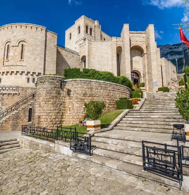 Krujë Castle, Krujë