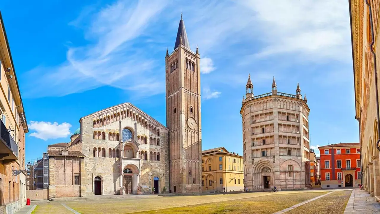 Piazza Duomo with Cathedral and Baptistery, Parma, Emilia-Romagna, Italy