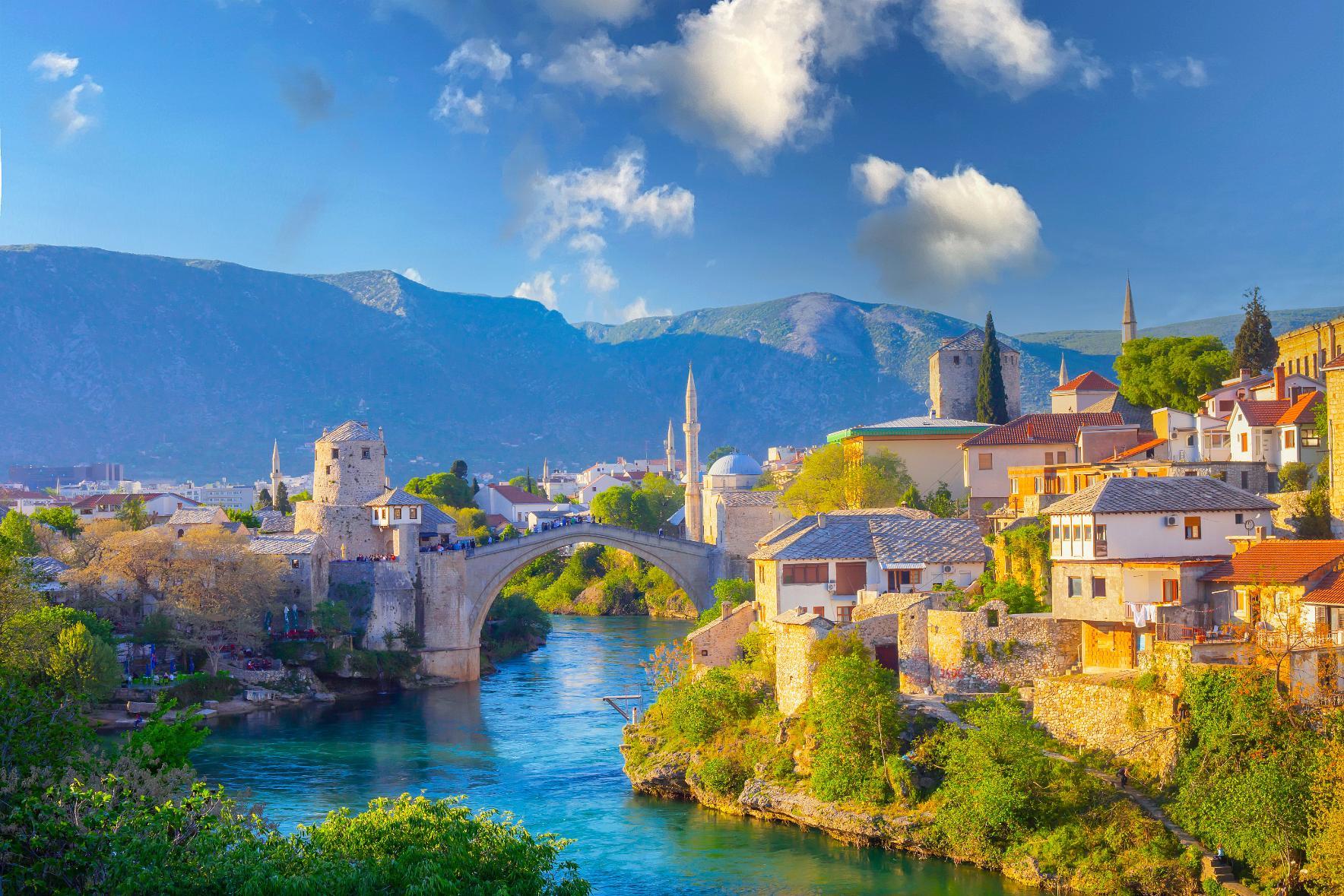 Stari Most Bridge and Neretva River, Mostar, Bosnia and Herzegovina