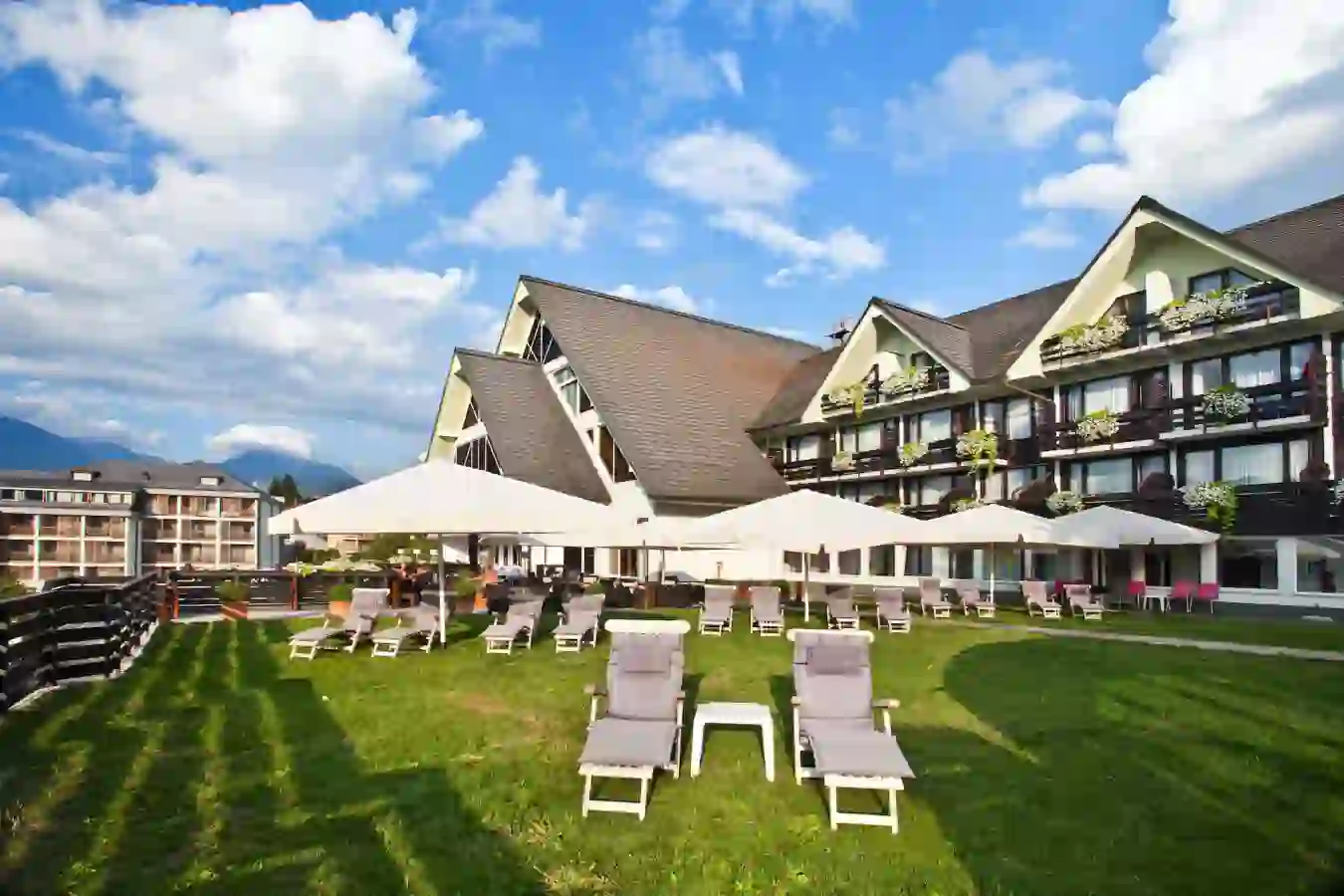 Hotel Kompas, Bled, Exterior