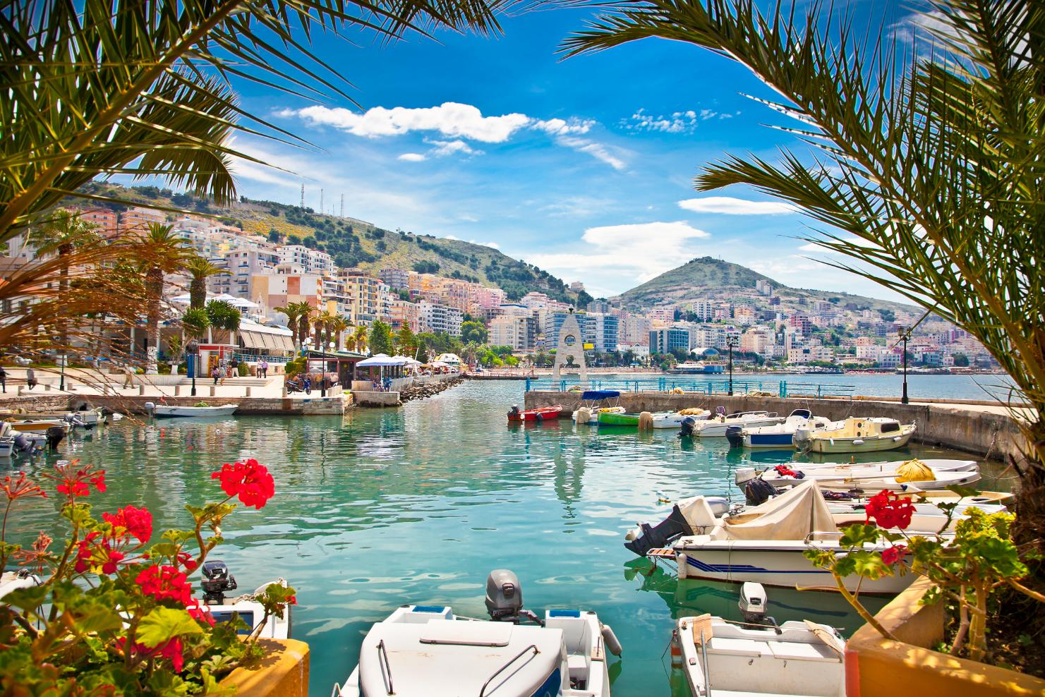 Sarandë, Albanian Riviera
