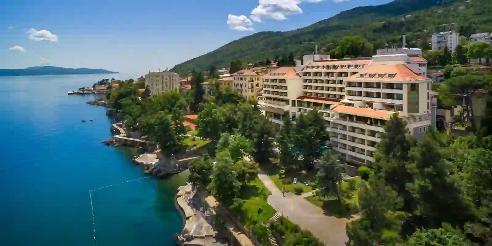 Hotel Excelsior, Lovran, Exterior