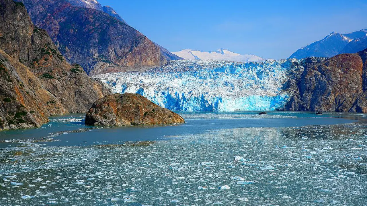 South Sawyer Glacier, Tracy Arm Fjord