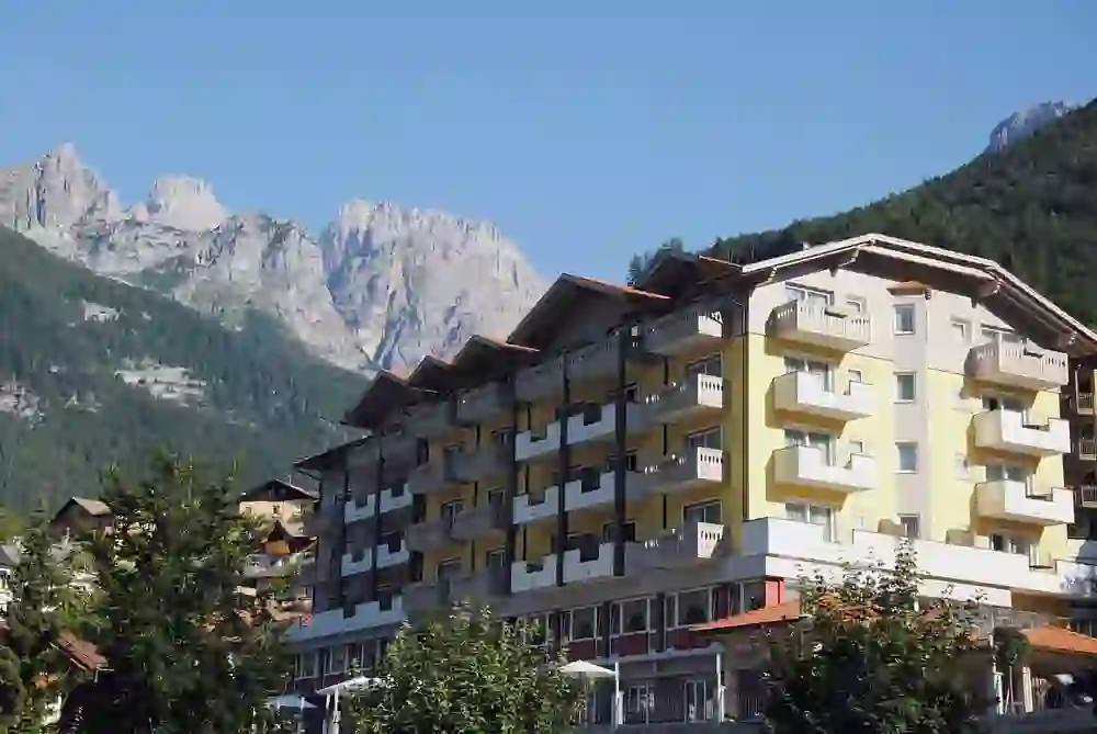 Alpenresort Belvedere, Molveno, Exterior