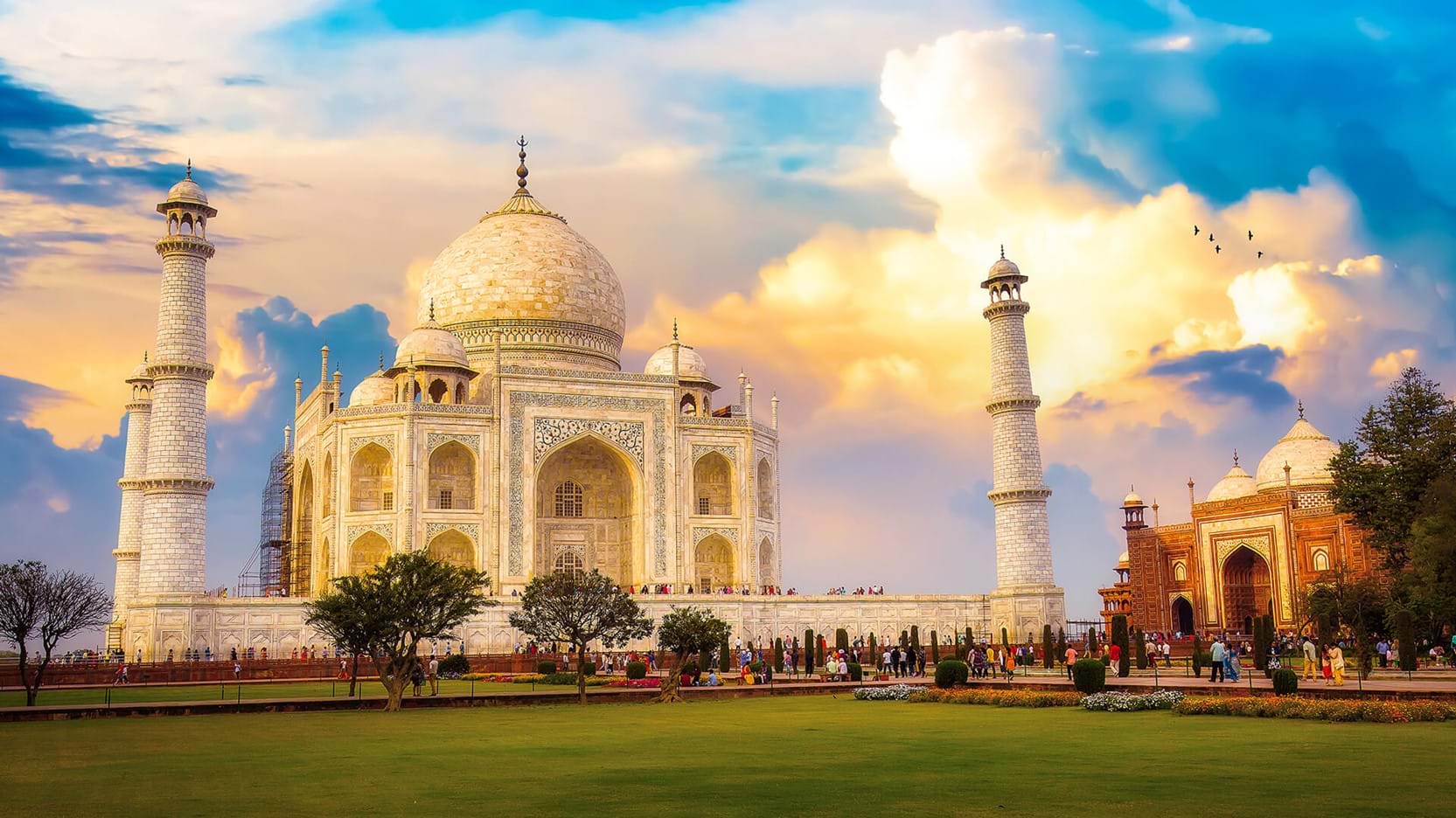 Taj Mahal at sunset, Agra, India